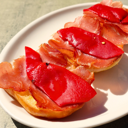 Pinchos de Lomo Ibérico